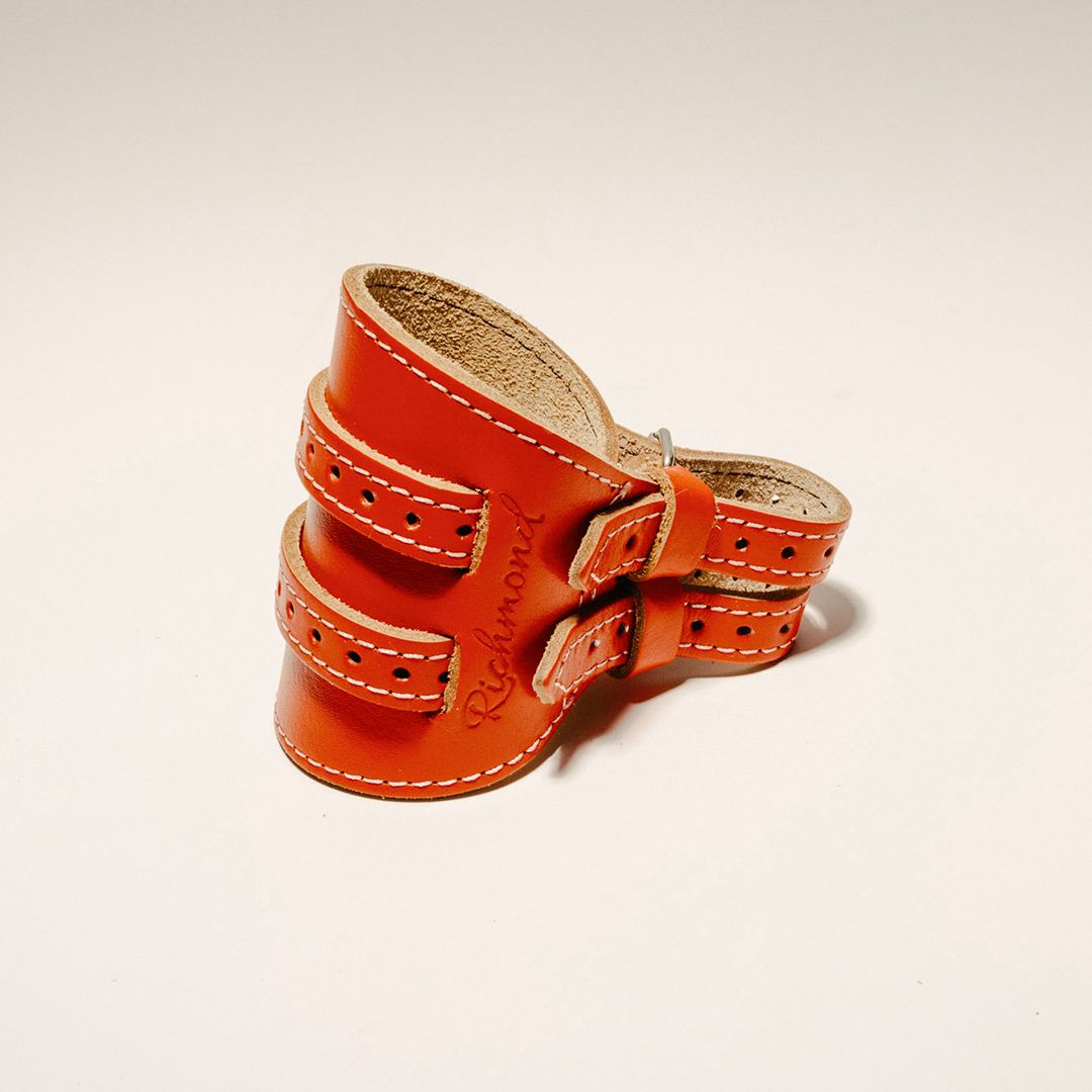 Crimson Wraps R2
